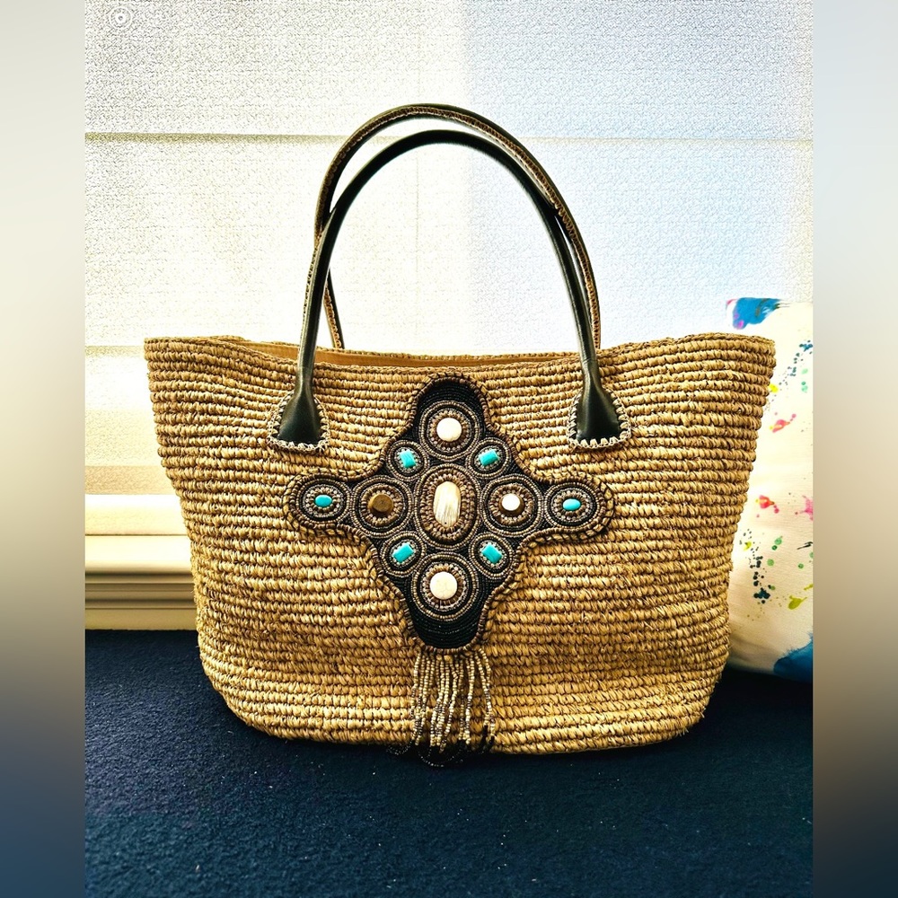 Straw Bag tote from Four Seasons Hotel shop